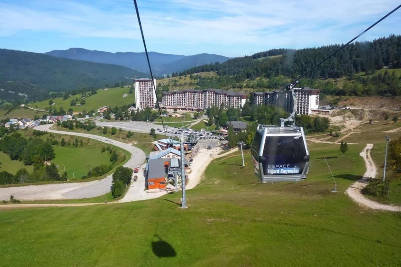 Apartment Chaleureux Aux Pieds Des Pistes De Des Glovettes *